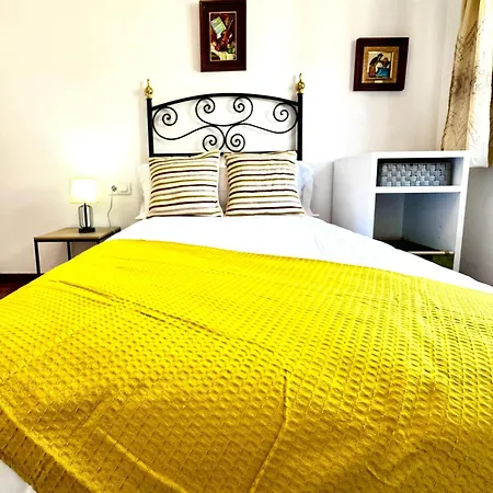 Porta Cacheiras Villanueva De Arosa