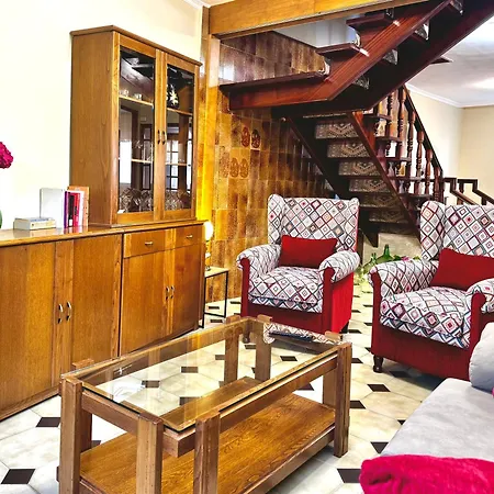 Porta Cacheiras بيت للعطل