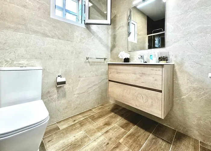 Porta Cacheiras * Villanueva De Arosa